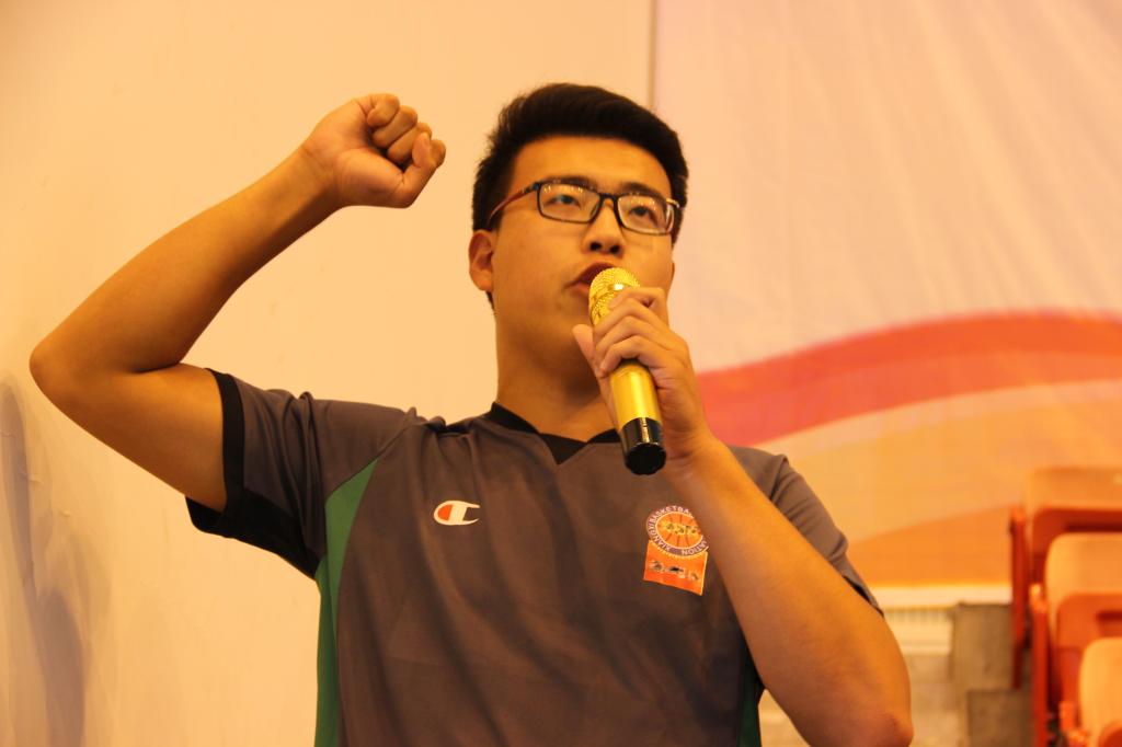 图三 裁判员代表宋晓东宣誓